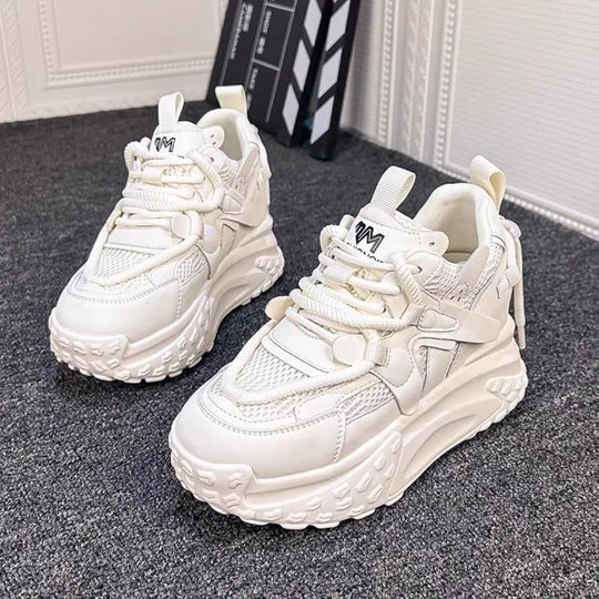Damen Chunky Sneakers mit reflektierendem Obermaterial und innovativer Dämpfung EB