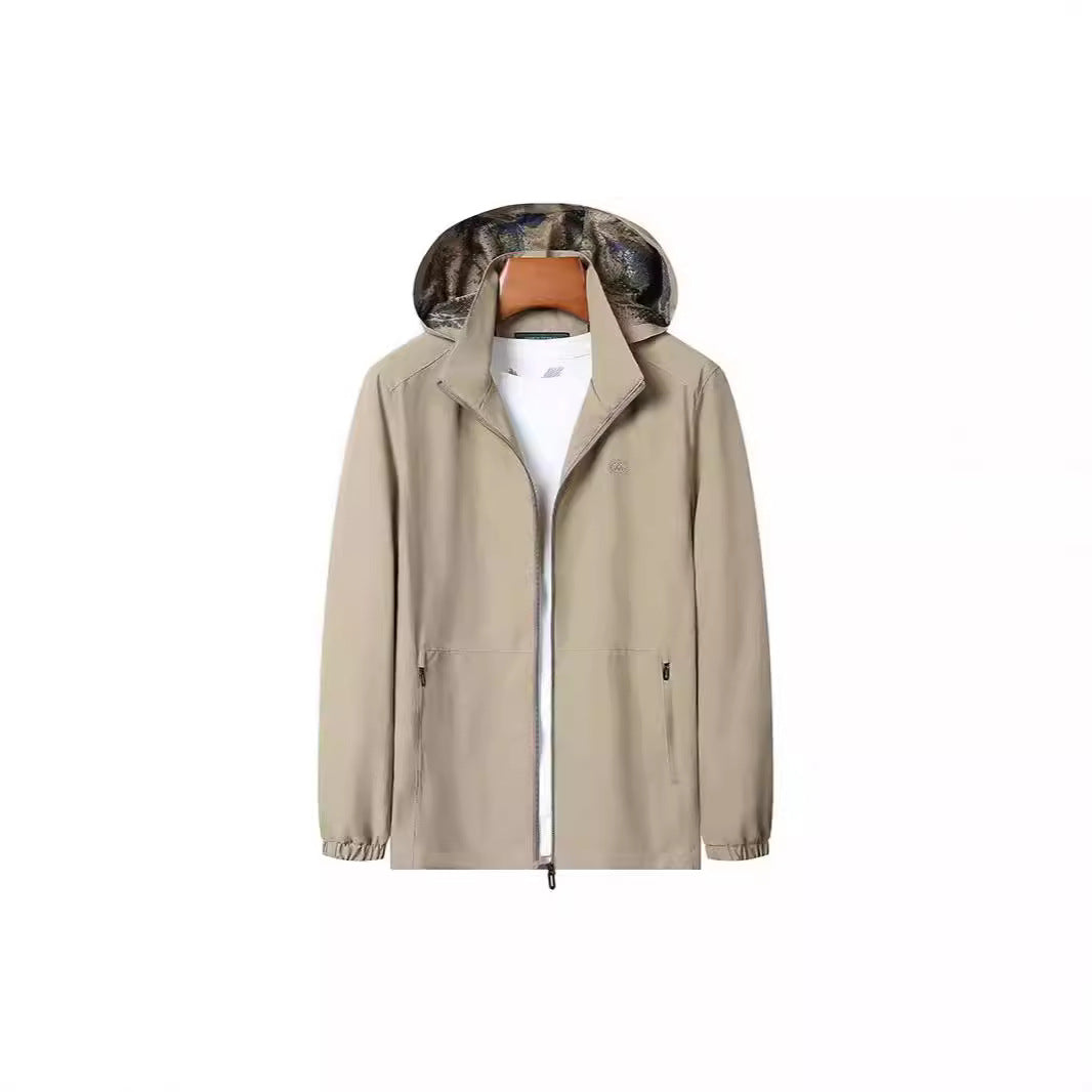 Herren Leichte Wind- und Wasserabweisende Kapuzenjacke mit Camouflage-Innenfutter EB
