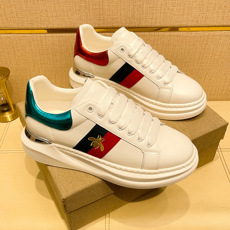 Damen Modische Sneakers mit buntem Akzent und elegantem Design EB