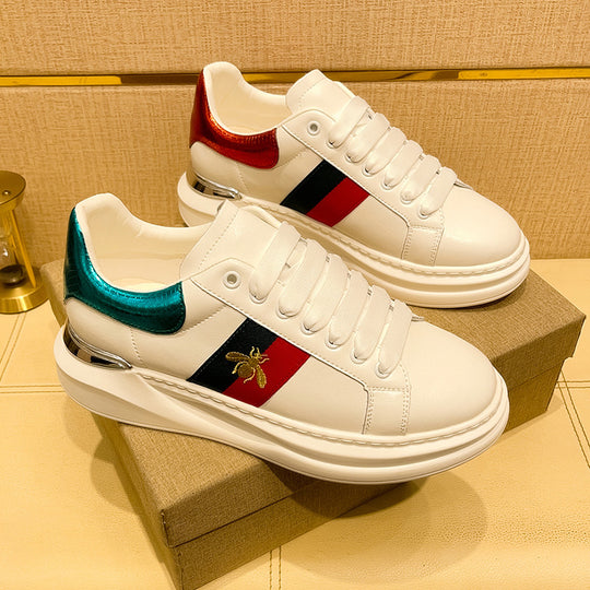 Damen Modische Sneakers mit buntem Akzent und elegantem Design EB