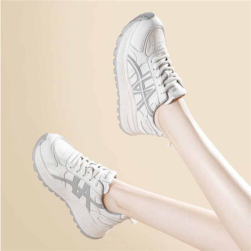Damen Sportliche Sneakers mit dämpfender Sohle und atmungsaktivem Obermaterial EB