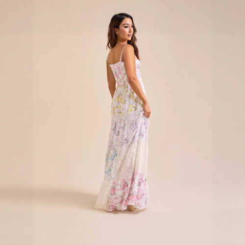 Damen Boho Maxikleid mit elastischem Oberteil und Spitzenakzenten EB