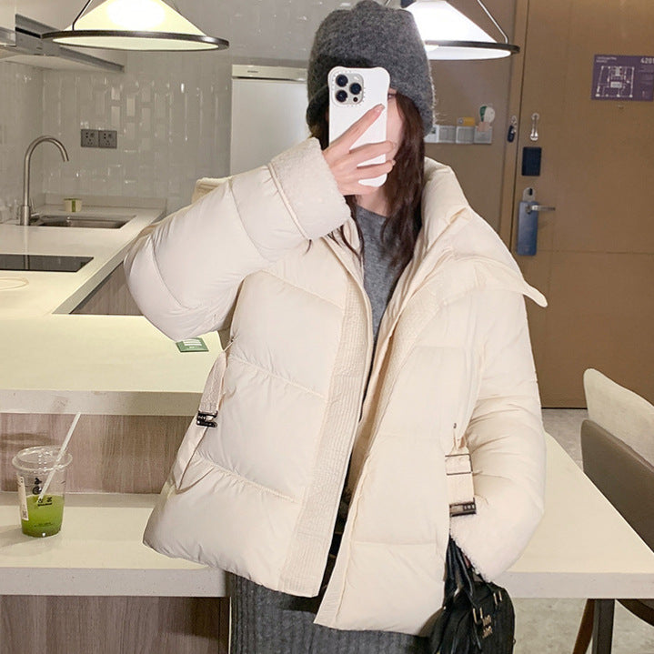 Damen Stylische und warme Pufferjacke mit hohem Kragen und praktischen Taschen EB