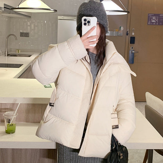 Damen Stylische und warme Pufferjacke mit hohem Kragen und praktischen Taschen EB