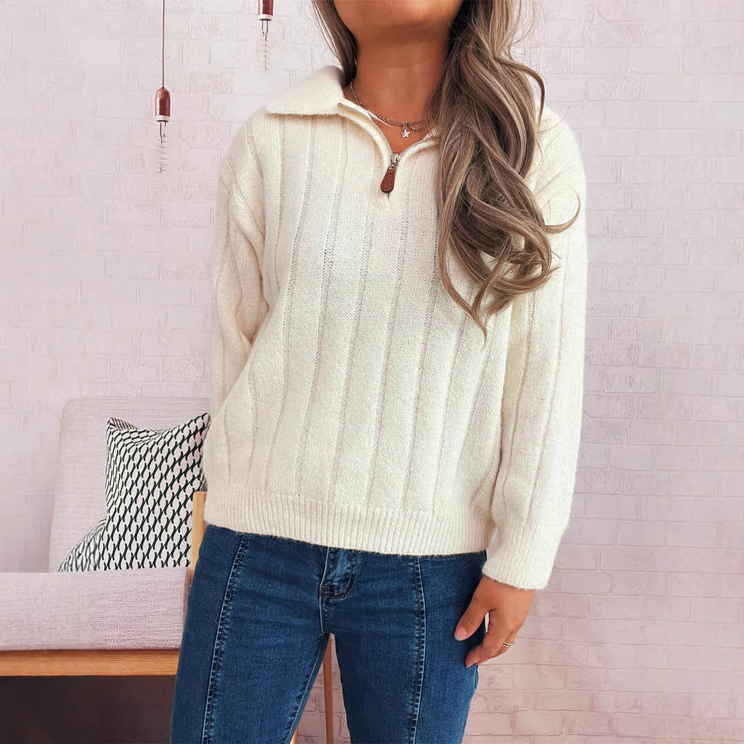 Damen Strickpullover mit kurzer Reißverschlussleiste und Wellenstruktur EB