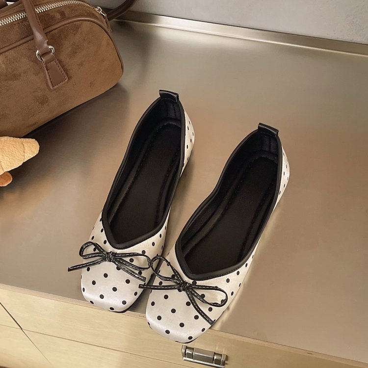 Damen Ballerinas mit modernem Punktedesign und elegantem Schleifenakzent EB
