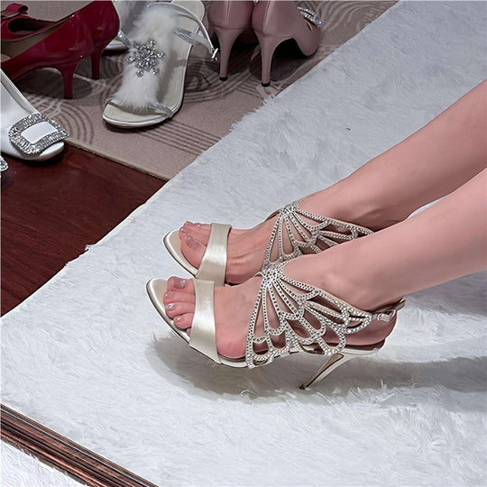 Damen Elegante High Heel Sandalen mit filigranem Design und Strassverzierungen EB