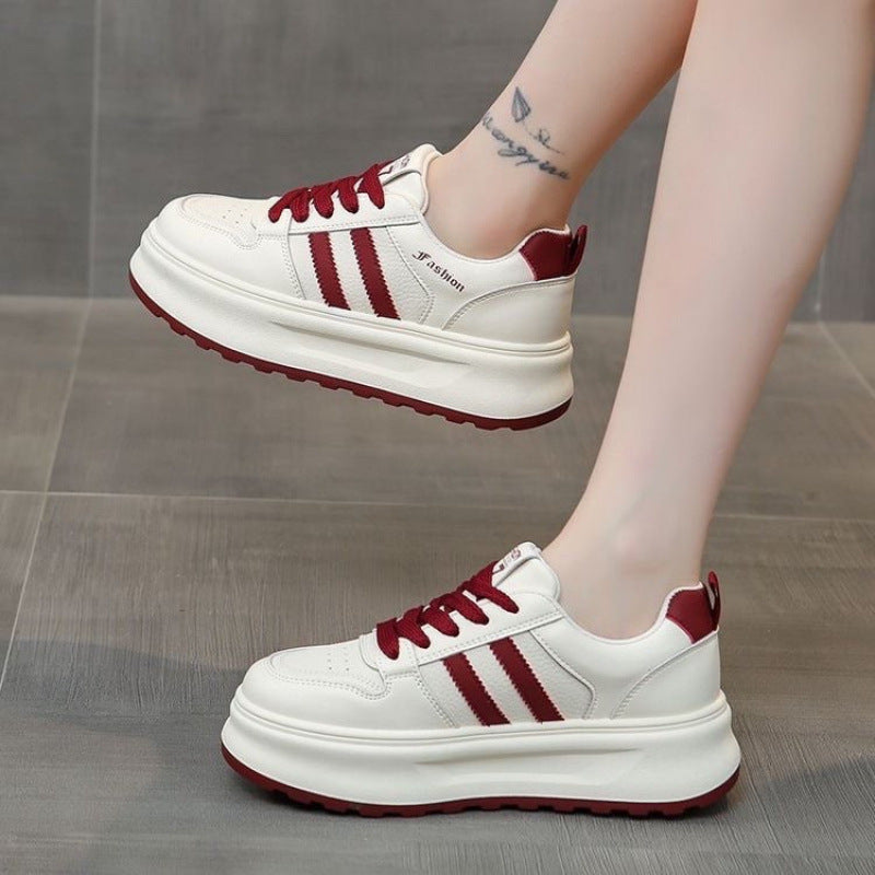 Damen Sportliche Sneakers mit modischer Plateausohle und atmungsaktiver Obermaterialstruktur EB