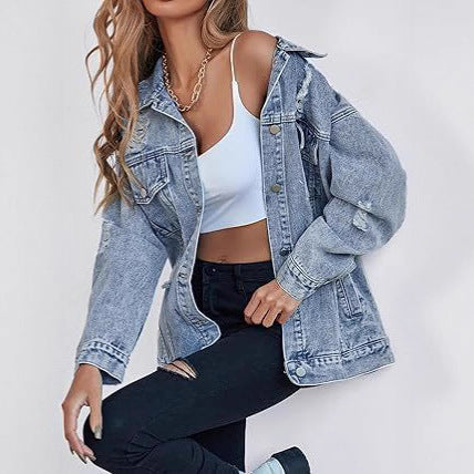 Damen lässige Oversized Jeansjacke mit distressed Details und hochwertigen Metallknöpfen EB