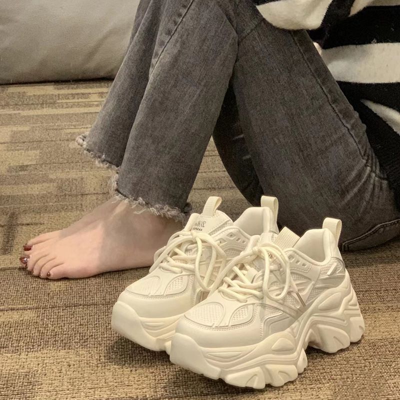 Damen Sportliche Chunky Sneakers mit innovativer Dämpfungstechnologie und rutschfester Sohle EB