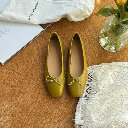 Damen Elegante Mokassins mit dekorativem Schleifen-Detail und hochwertiger Lederoberfläche EB
