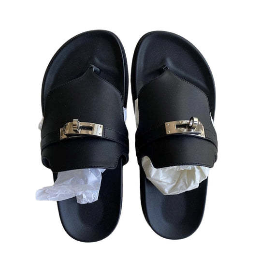 Damen Riemensandalen mit elegante Schnallenapplikation EB