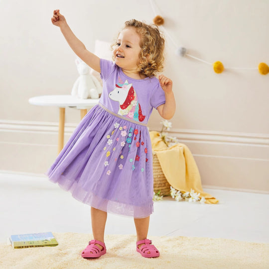 Mädchen Tüllkleid mit bunten Einhorn- und Blumenapplikationen EB