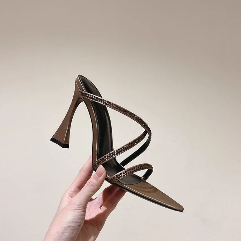 Damen elegante High Heel Sandalen mit verziertem Riemendesign EB
