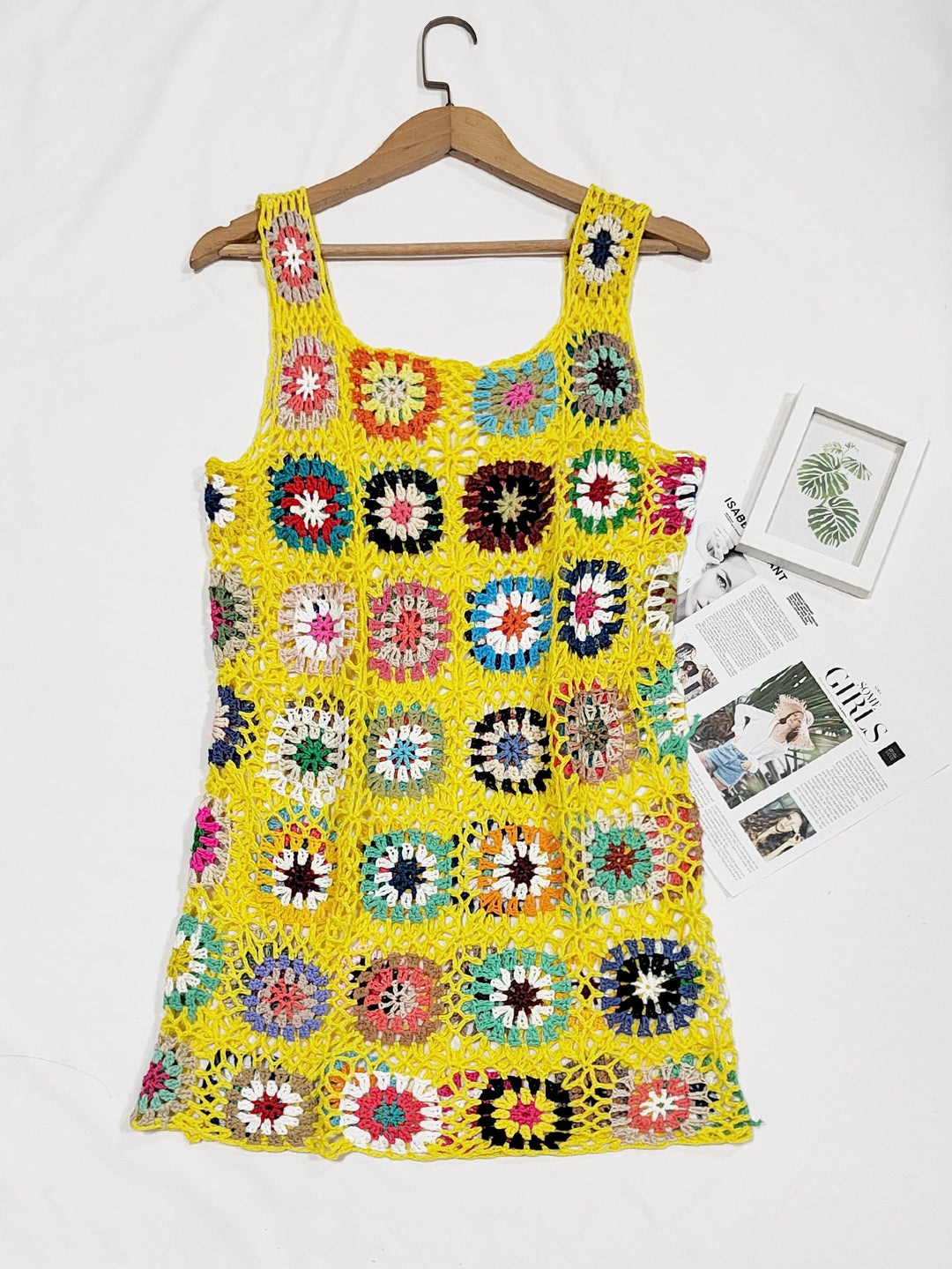 Damen luftiges Häkelkleid mit buntem Granny-Quadrat-Muster EB