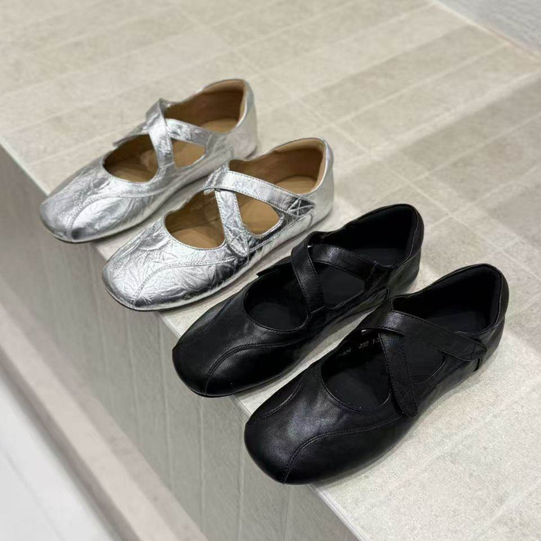 Damen Ballerinas mit verstellbarem Riemchen und elastischer Innensohle EB