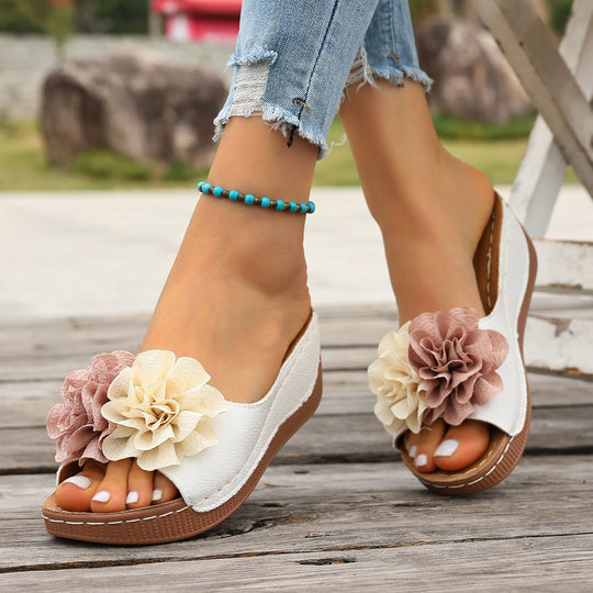 Damen Wedge-Pantoletten mit floralem Detail EB