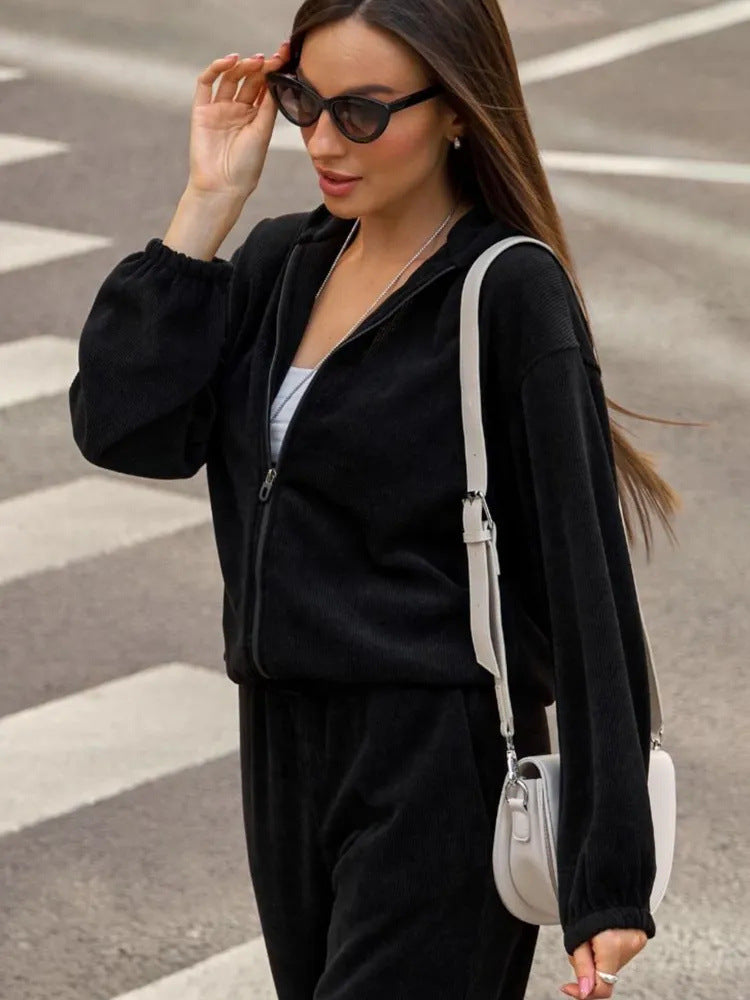 Damen nan kurzes Kapuzen-Loungewear-Set mit durchgehendem Reißverschluss, elastischem Komfortbund und gerippter Struktur EB