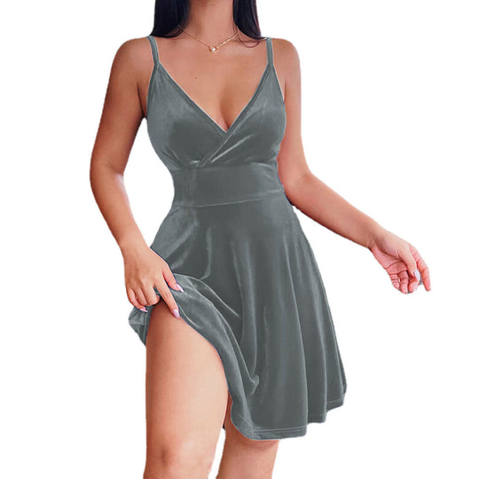 Damen edles Samtkleid im A-Linien Schnitt mit tiefem V-Ausschnitt und seitlichem Schlitz EB