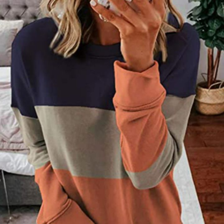 Damen Colorblock-Sweatshirt mit Rundhalsausschnitt, oversized Schnitt und dekorativen Seitenschlitzen EB