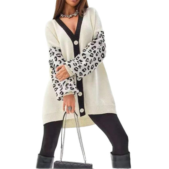 Damen Grobstrick Cardigan mit Leopardenmuster und Knopfdetaillierung EB