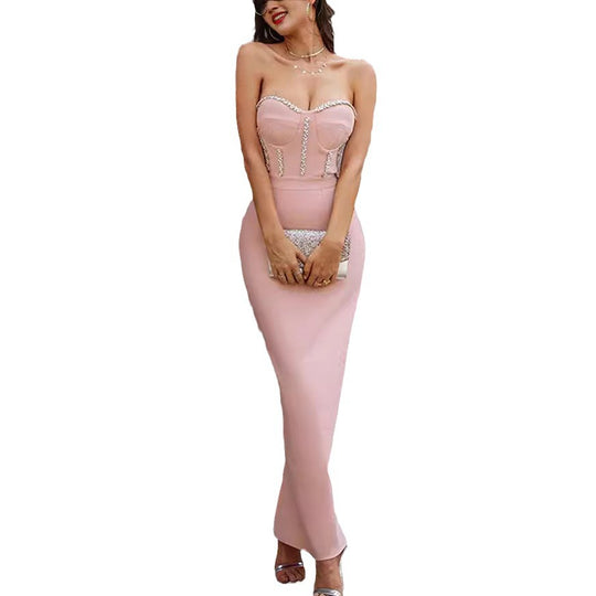 Damen Elegantes und figurbetontes Abendkleid mit Herz-Ausschnitt und Glitzerakzenten EB
