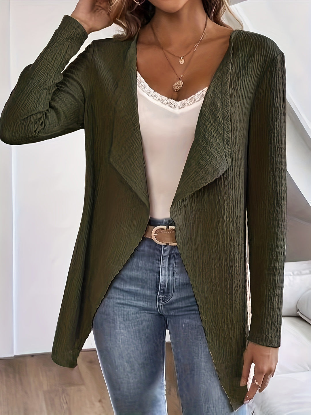 Damen eleganter Cardigan mit asymmetrischem Schnitt und strukturierter Oberfläche EB