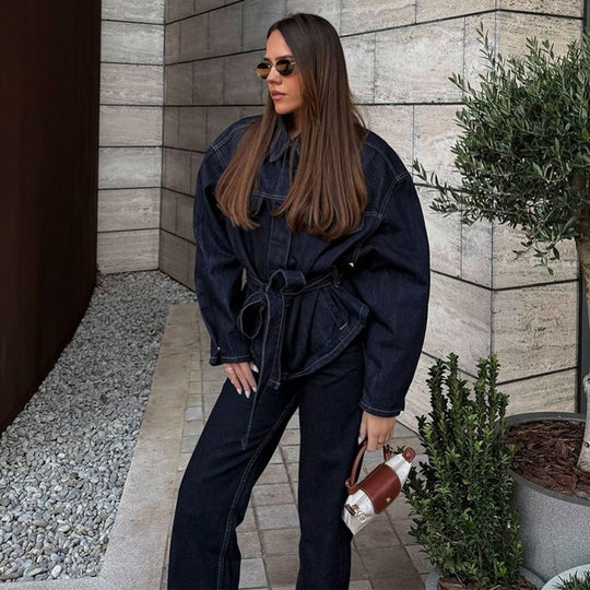 Damen weite Jeans mit hochtailliertem Schnitt und klassischen Taschen EB