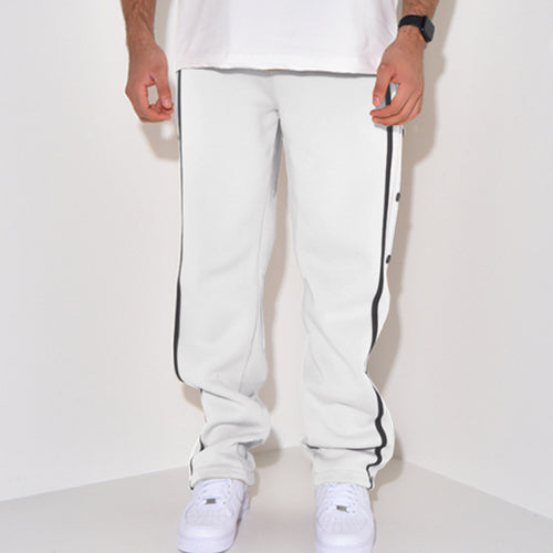 Herren Sportliche Jogginghose mit Druckknopf-Detail und seitlichen Taschen EB