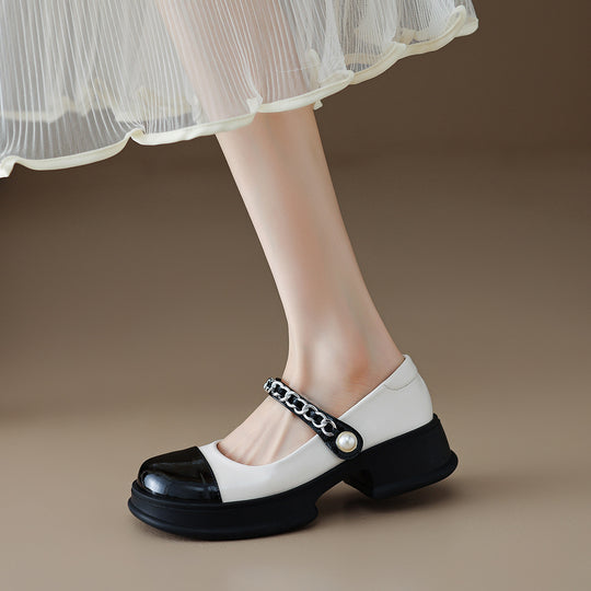 Damen Ballerinas mit modischem Riemchen und eleganter Kettenverzierung EB