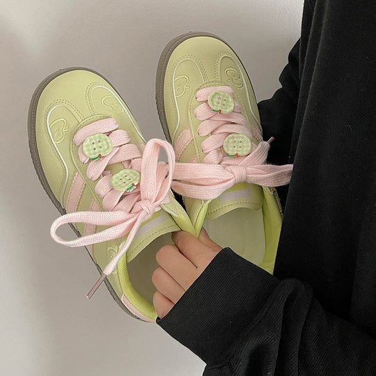 Damen Modische Sneakers mit verspieltem Apfel-Design EB