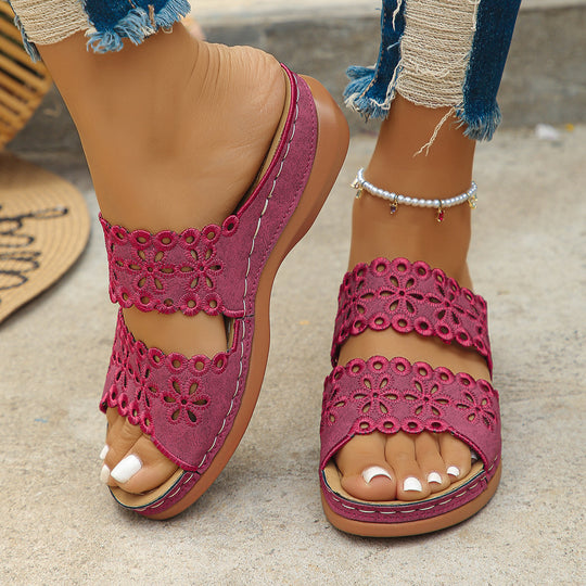 Damen Elegante und bequeme Clogs mit floralen Einsätzen und ergonomischem Fußbett EB