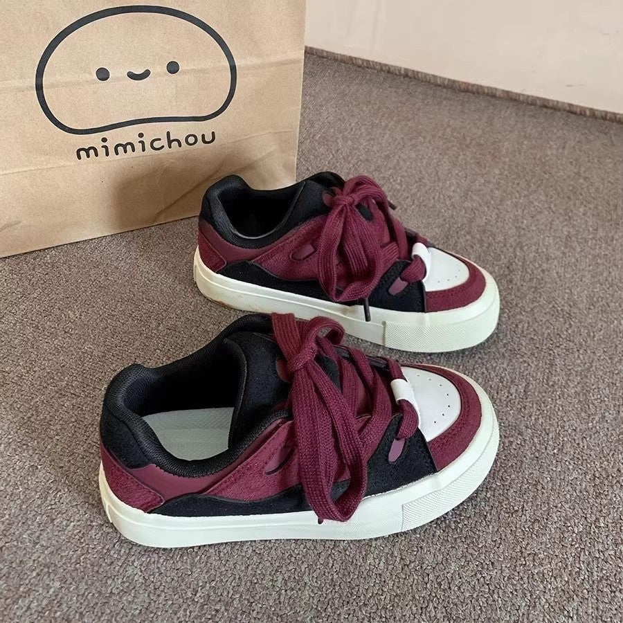 Damen Sneakers mit verspielten Schäfchen-Applikationen und atmungsaktivem Obermaterial EB