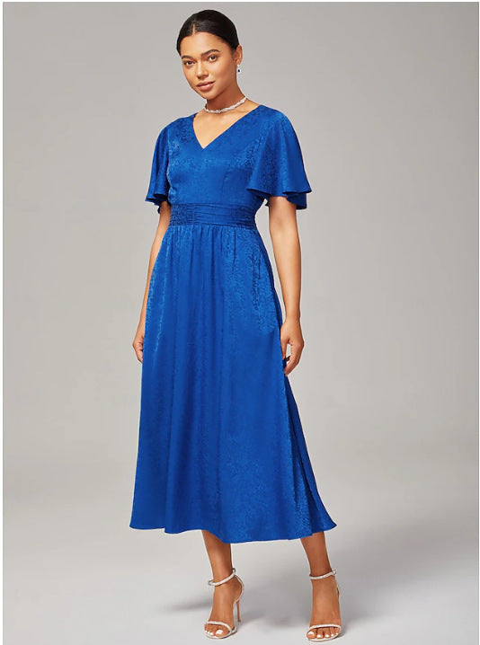 Damen Maxikleid mit voluminösen Ärmeln und floralen Details EB