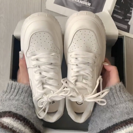 Damen modische Sneakers mit atmungsaktiver Oberflächenstruktur und dämpfendem Sohlenprofil EB
