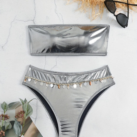 Damen Bandeau-Bikini mit eleganter Glanzoptik und modischen Muscheldetails EB