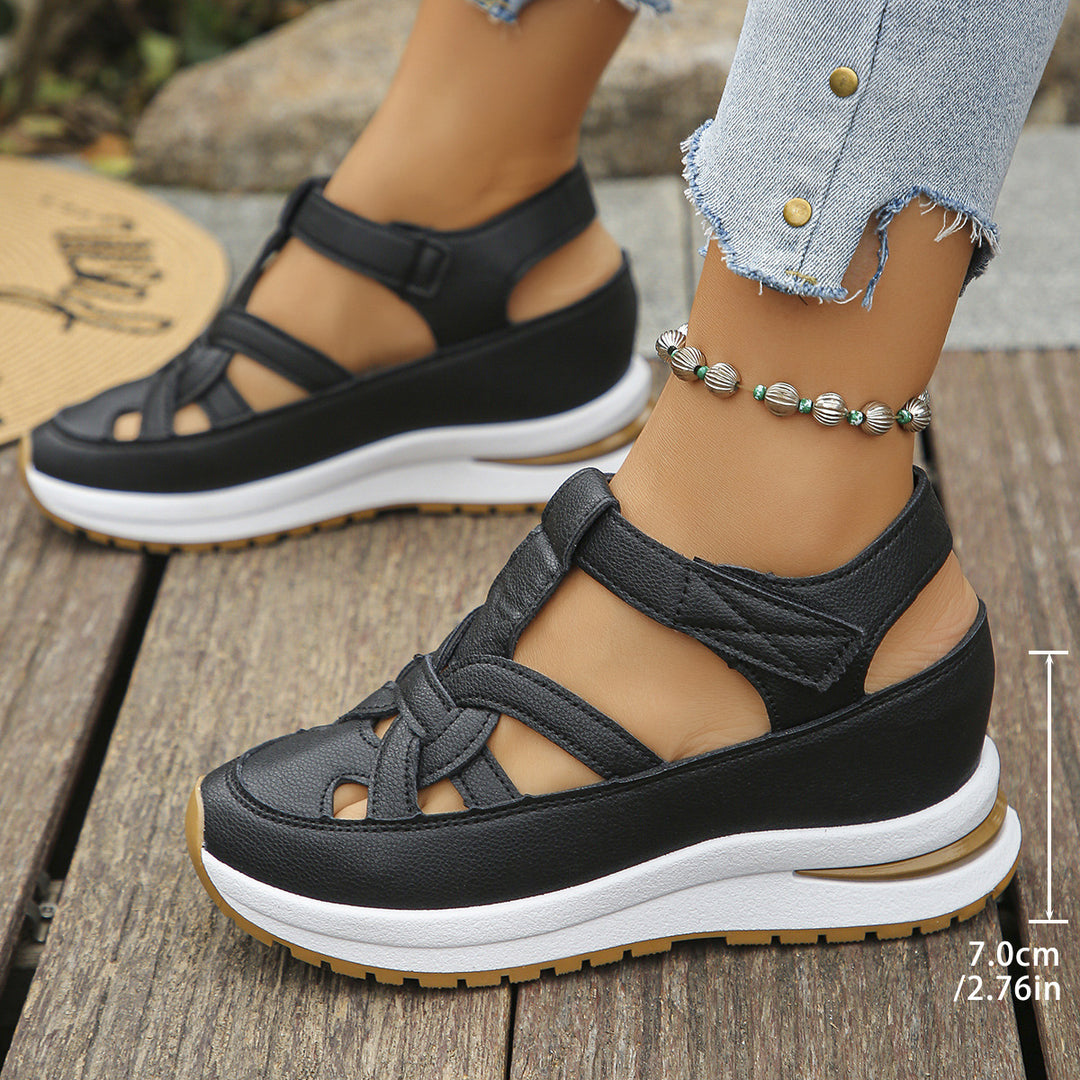 Damen Plateau-Sandalen mit geschlossener Zehenpartie und verstellbarem Klettverschluss EB