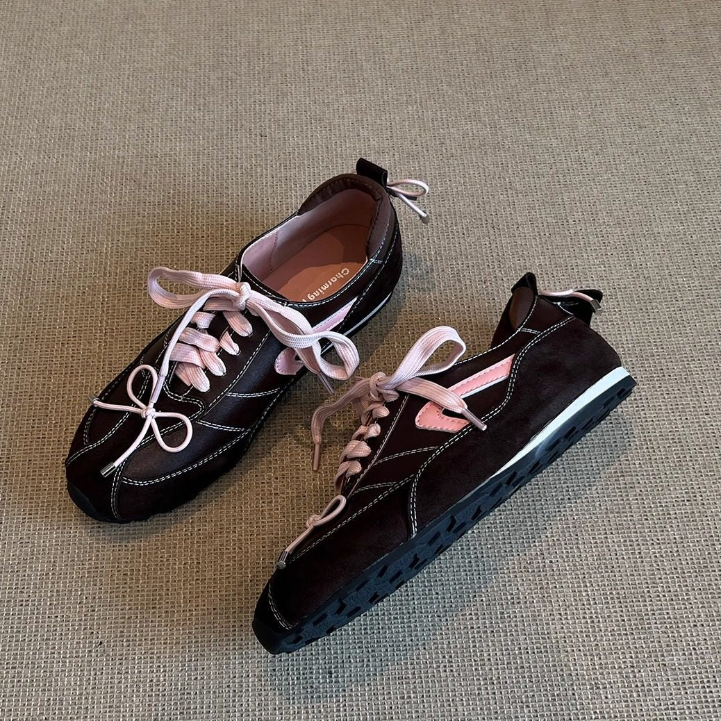 Damen modische Schnür-Sneaker aus hochwertigem Wildleder mit dekorativen Akzenten EB