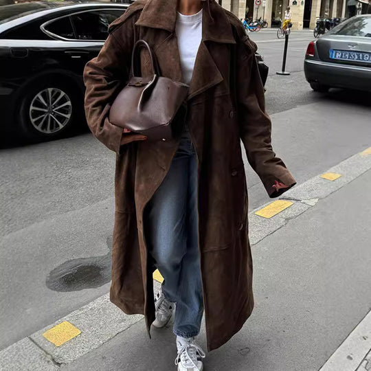 Damen Eleganter Suede-Trenchcoat mit großzügigem Schnitt EB