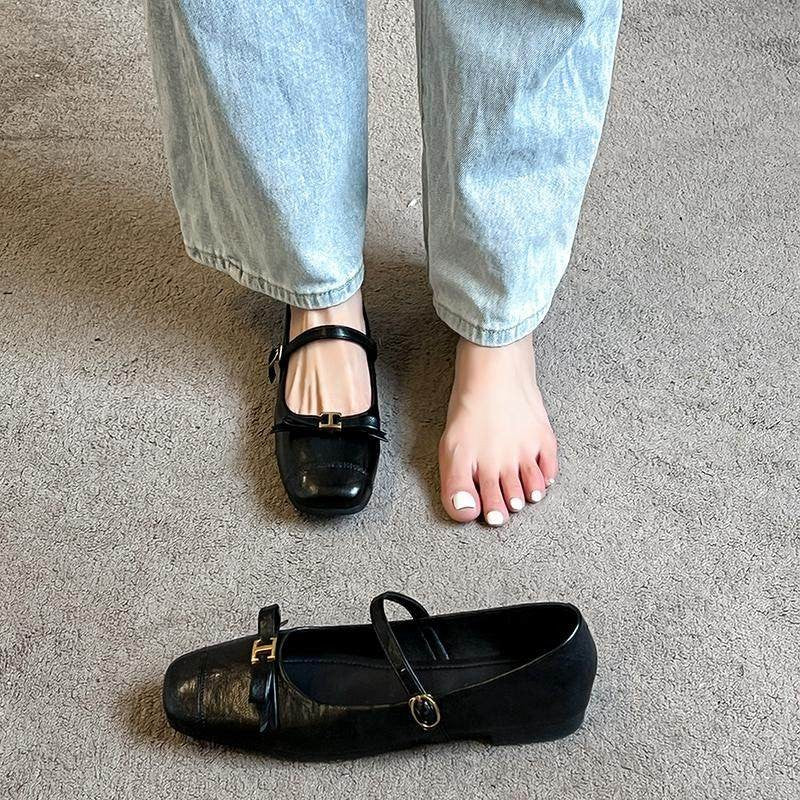 Damen elegante Ballerinas mit dekorativem Riemen und komfortablem Fußbett EB