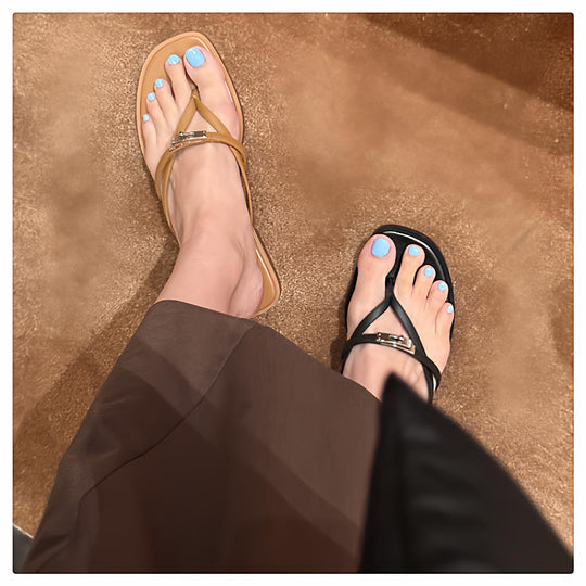 Damen Elegante Flip-Flops mit glänzenden Akzenten EB