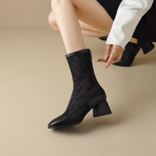 Damen Elegante und modische Ankle Boots mit zeitloser Spitze und komfortablem Blockabsatz EB
