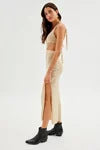 Damen Maxikleid mit raffiniertem Netzdesign und hohem Schlitz EB