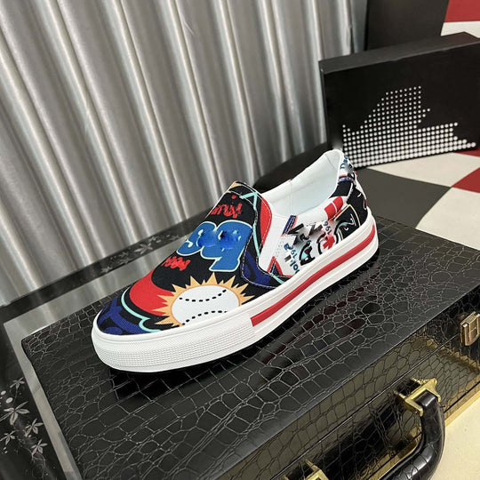 Damen Slip-On Sneakers mit kreativem Grafikdesign und rutschfester Sohle EB