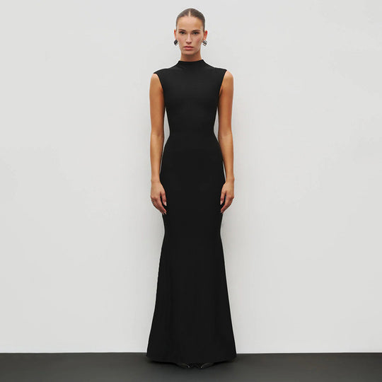 Damen Elegantes Schmalgeschossenes Maxikleid mit hohem Kragen EB