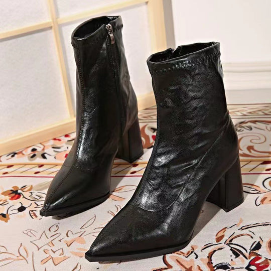 Damen Elegante Stiefeletten mit blockierbarem Reißverschluss und spitzem Design EB