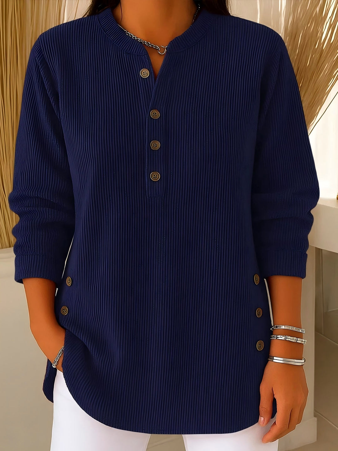 Damen nan plissee Tunika-Bluse mit Stehkragen, Knopfleiste und seitlichen Zierknöpfen EB