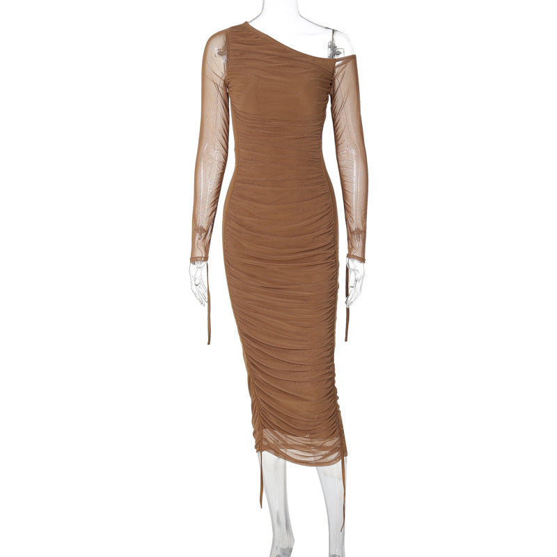 Damen figurbetontes Kleid mit asymmetrischem Ausschnitt und raffinierten Raffungselementen EB