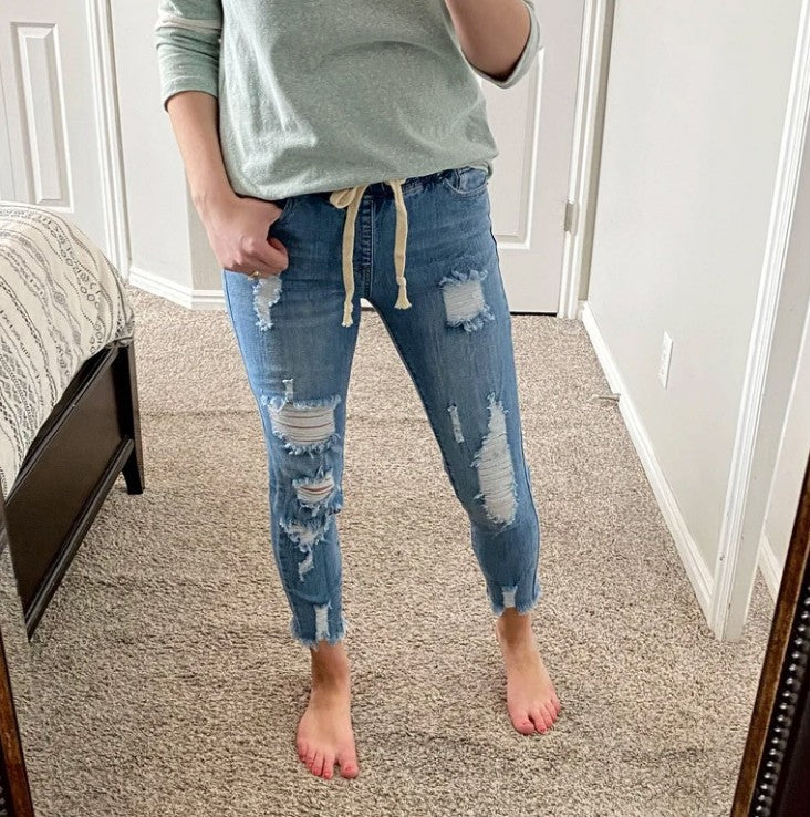 Damen Skinny Jeans mit lässigem Used-Look EB