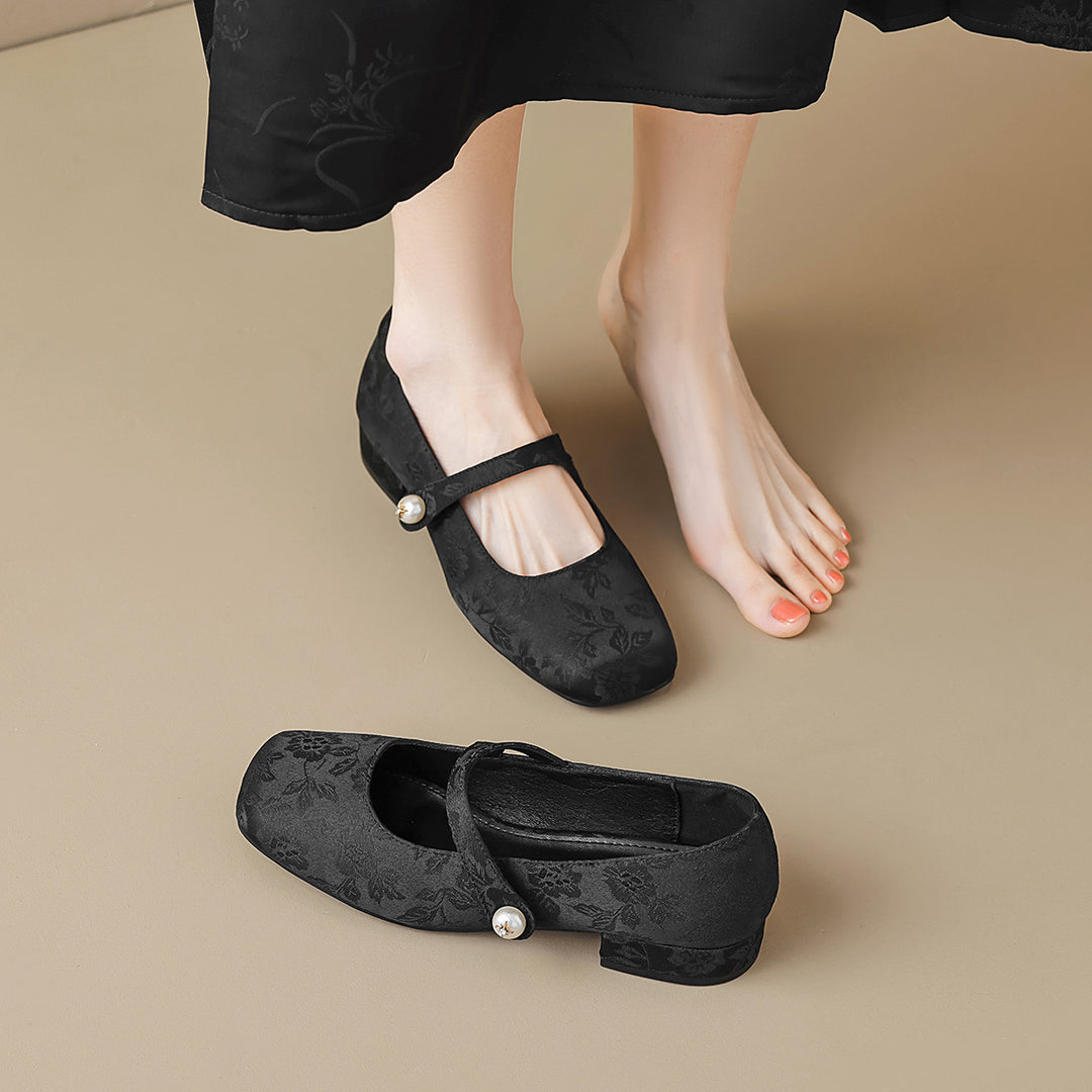 Damen Ballerinas mit elegantem Riemen und modischer Blütenverzierung EB